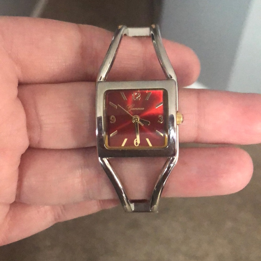 Stainless steel Geneva watch